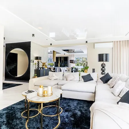 5 Bed Luxury In Szczytno Villa Niedzwiedzie