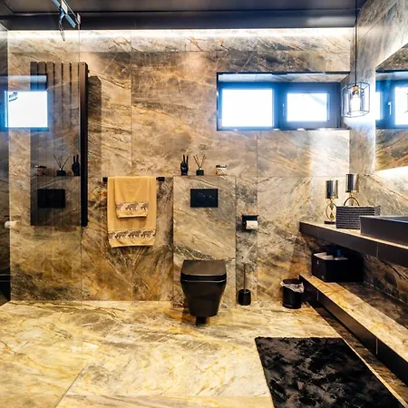 5 Bed Luxury In Szczytno Villa