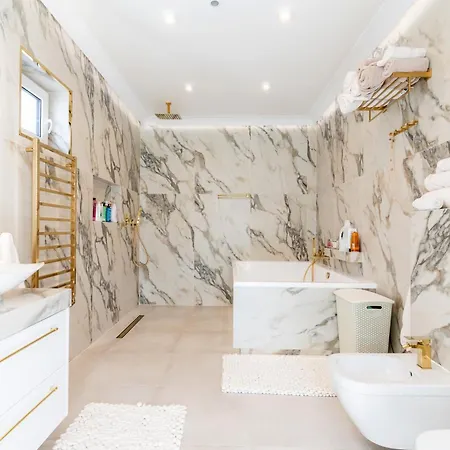 Villa 5 Bed Luxury In Szczytno Niedzwiedzie