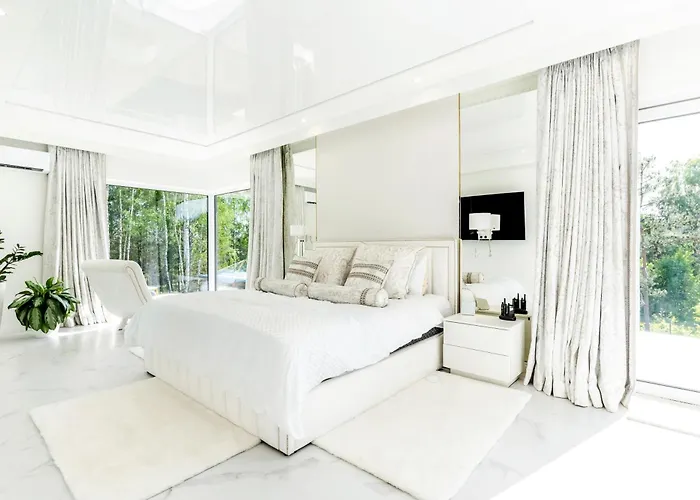 Villa 5 Bed Luxury In Szczytno *